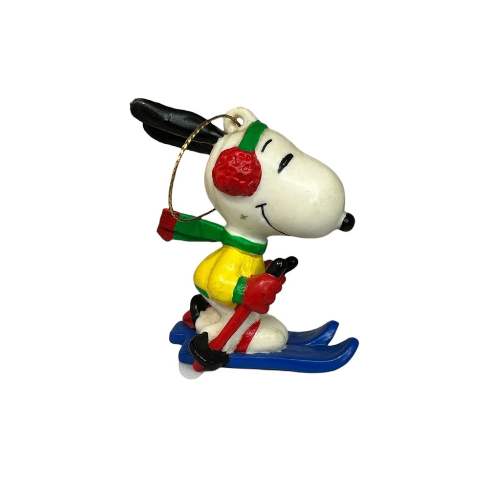 Vintage Peanuts Snoopy Skiing Ornament Santa Dog United Feature‎ Syndicate